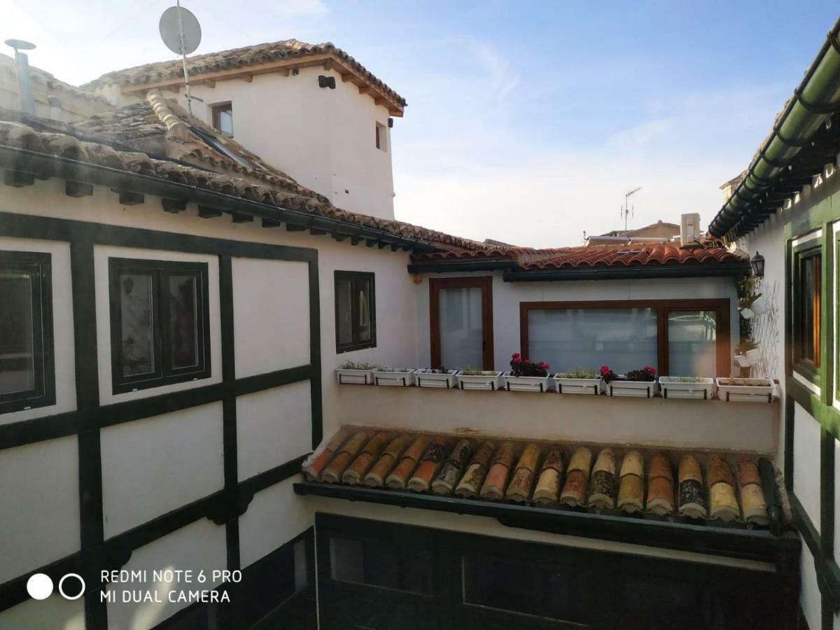 Apartmán Atico Patio De La Plata Toledo Exteriér fotografie